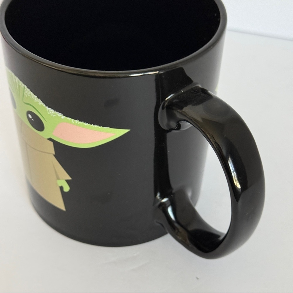 Star Wars: The Mandalorian The Child Stand Black 20 oz. Mug - Picture 2 of 9